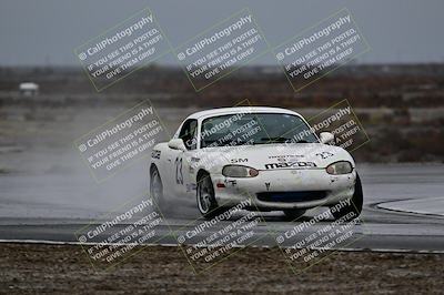 media/Nov-15-2025-CalClub SCCA (Sat) [[7bfa5a7151]]/Race/Group 4/